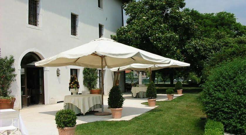 Policreti Hotel 4*